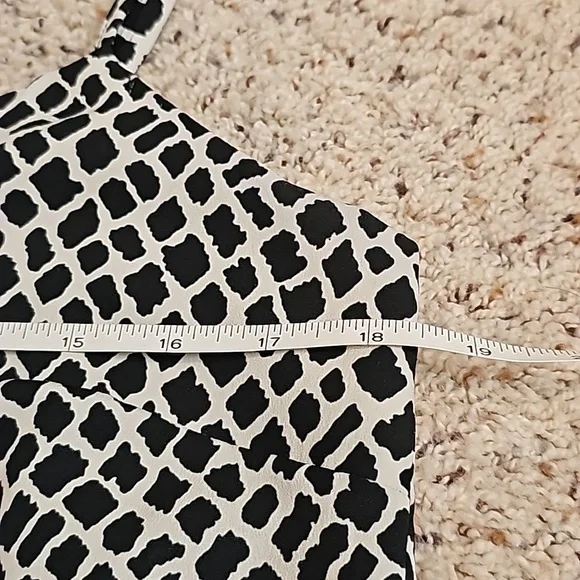 Banana Republic sz M camisole - Picture 8 of 9